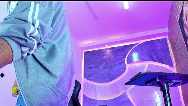 Josh_Hot_Sex: απευθείας συνομιλία ΧΧΧ