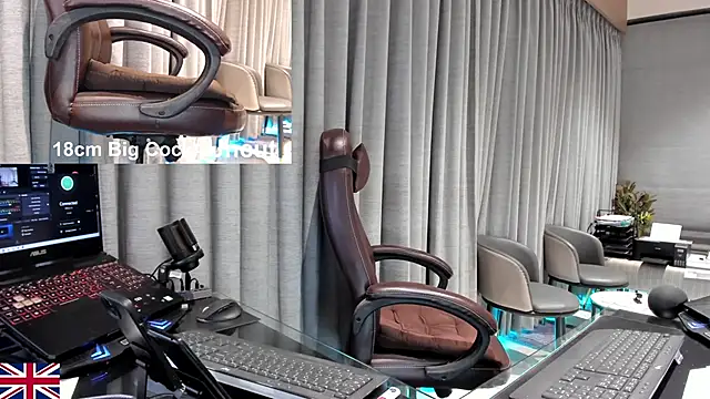 OnlineBossUK Obrolan Langsung XXX