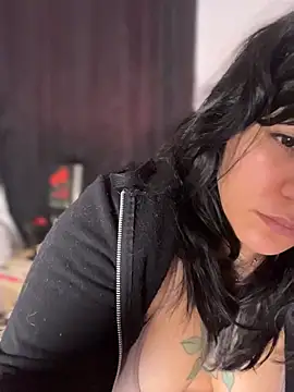 JulianaCastillo live XXX chat