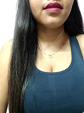 Sharvari-Wagh live XXX chat