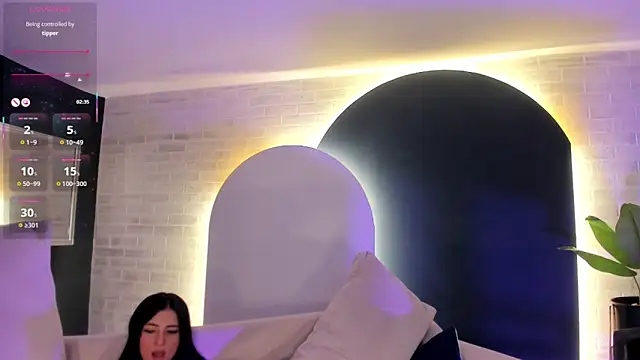 XXX chat uživo modela MilaLawrence