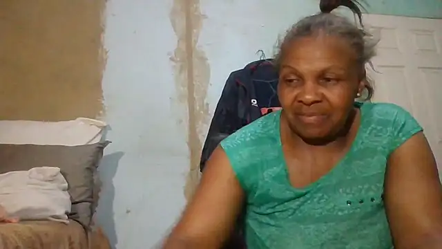 Živý XXX chat Nicky52