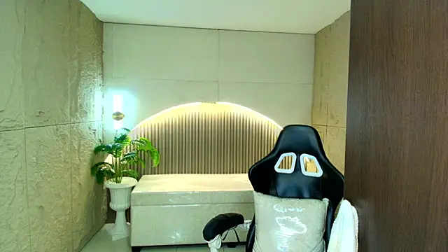 dany_r_ live XXX chat