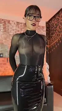 Liana_Fem_ – Live XXX-chat