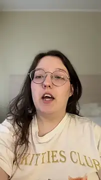 Živý XXX chat EmiSparks