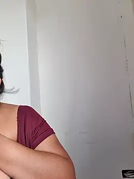 Albanis1 Chat XXX live