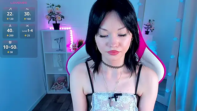 แชท XXX สดของ LilySparkls