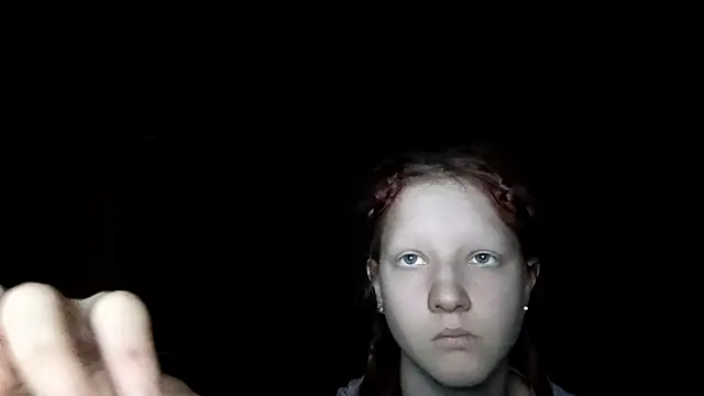 Chat +18 de BirgitKamal ao vivo