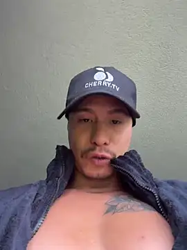 XXX chat uživo modela DominickVegas