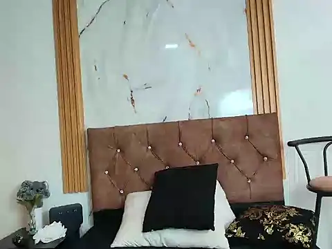 Bella_Storm01 Obrolan Langsung XXX