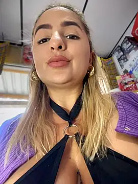 sammyqueenx21: απευθείας συνομιλία ΧΧΧ