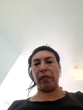 katysquirtdirty's Live XXX Chat