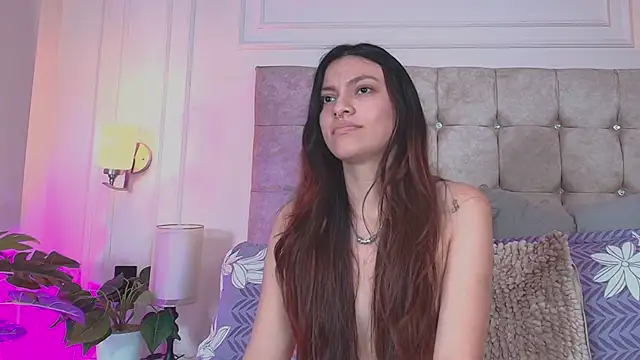 gabyevans4's Live XXX Chat