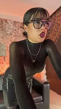 Liana_Fem_n Live XXX chat