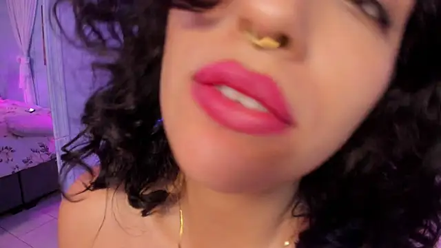 Cleo_Foxx's Live XXX Chat