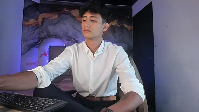 MaxiimoRomano_ – Live XXX-chat