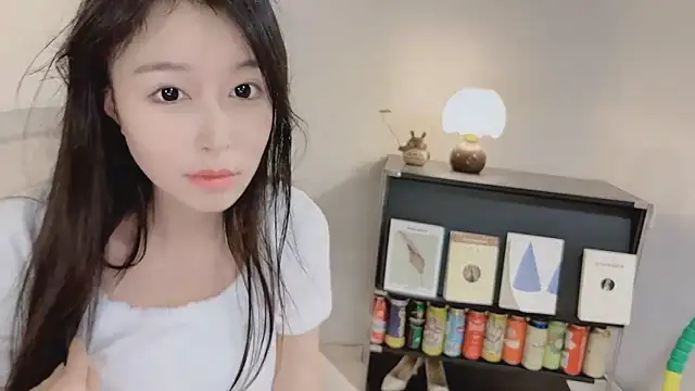 Czat XXX na żywo – Onechestnut