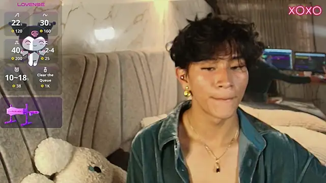 cococumps live XXX chat