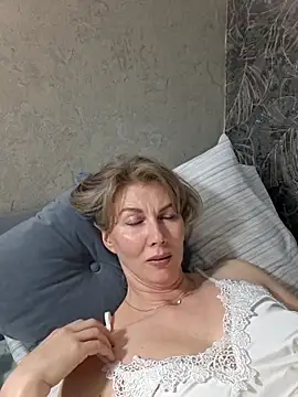 XXX chat uživo modela stellahere8