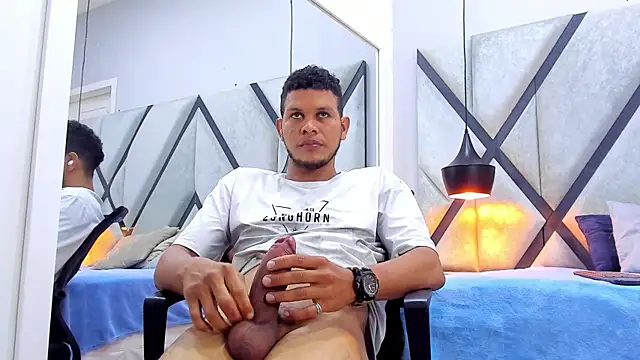 NohaBrooks live XXX chat