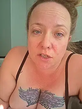 julimonroe Show Webcam