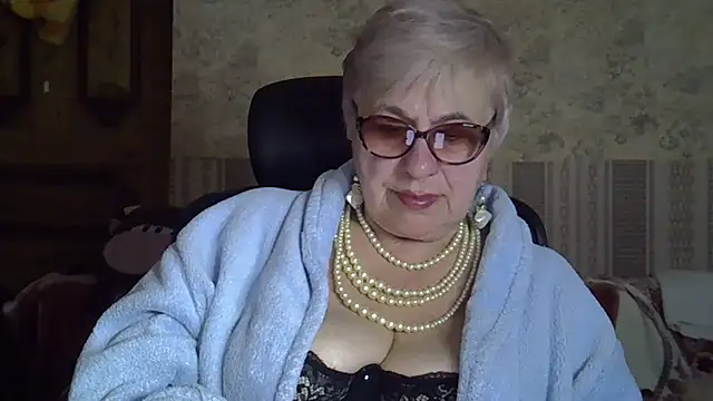 SweetCherry27 Adlı Modelin Canlı XXX Sohbeti