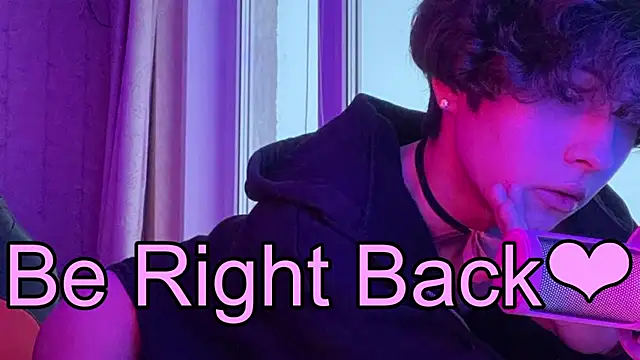 _LukaHayes_ webkamerás műsora