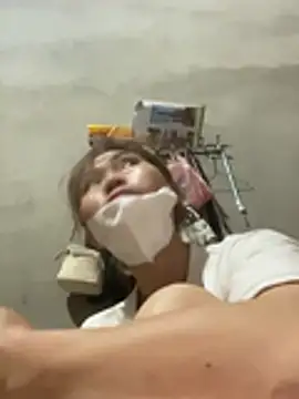 meganmeo: онлайн-секс-чат