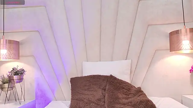 دردشة JuliaaVega الجنسية المباشرة