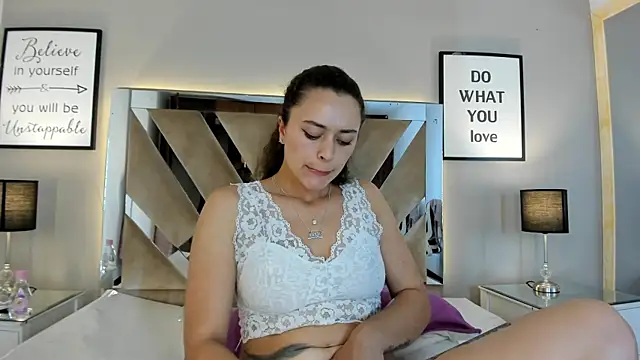 cellestehot Adlı Modelin Canlı XXX Sohbeti