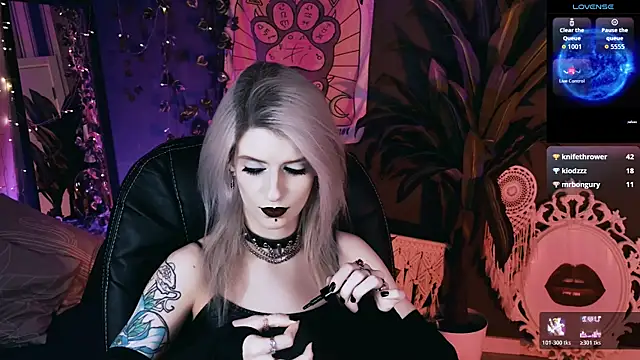 Pokazy przed kamerką – Noah_ElmerX