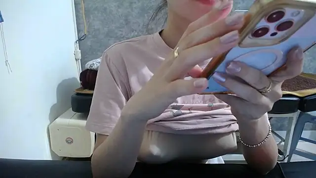 HotQueen Pertunjukan Webcam