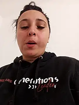 Juanamd1 Adlı Modelin Canlı XXX Sohbeti