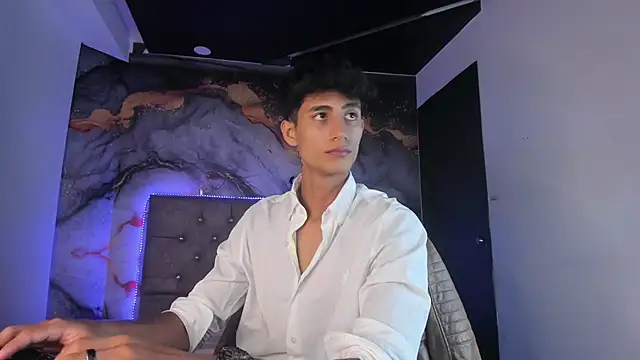 MaxiimoRomano_ webkamerás műsora