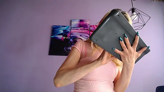 sophia_ny's Live XXX Chat