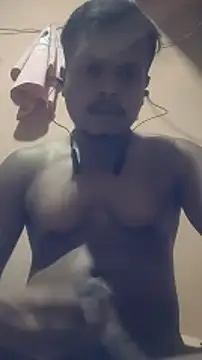 Anish4321@xh: διαδικτυακό σόου στην κάμερα