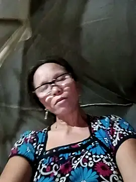 Tina6886's Webcam Show