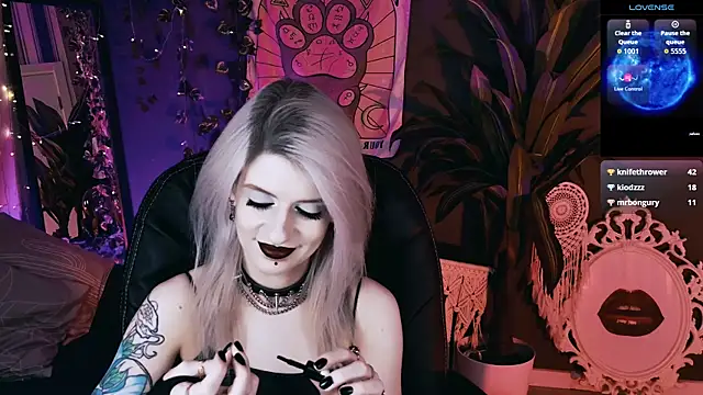 Chat XXX en directo de Noah_ElmerX