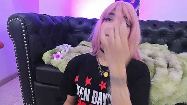 AliiceWonderland_ live XXX chat