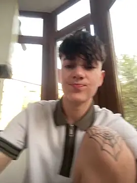 ravenryx Show Webcam