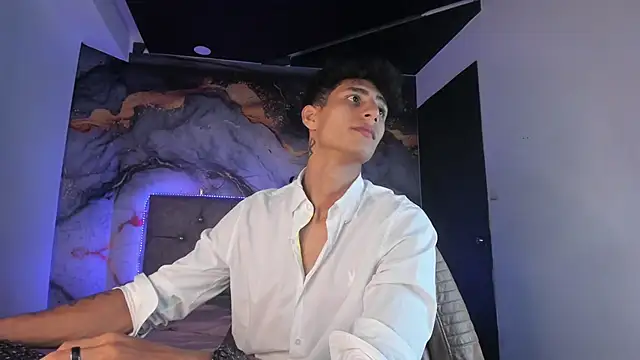 XXX chat uživo modela MaxiimoRomano_