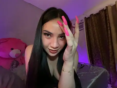 sacred_gracexx Adlı Modelin Web Kamerası Şovu