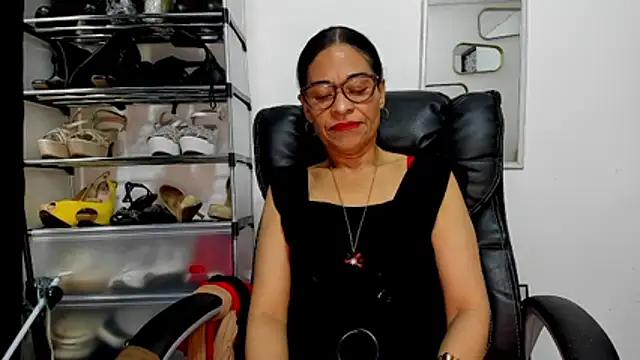 Aries_Mature's Webcam Show