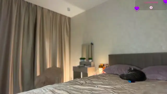 แชท XXX สดของ a__enigma