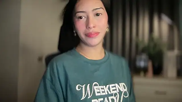 Jasmine_Elcock's Webcam Show