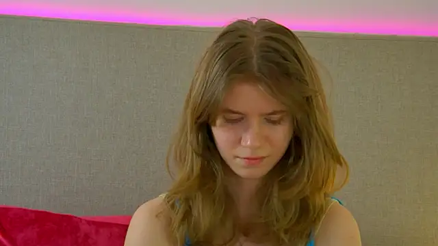 MilaMaelis live XXX chat