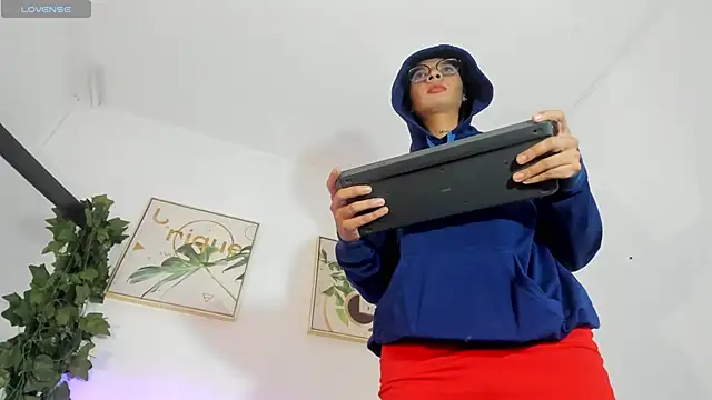 Maddie_Ray's Webcam Show