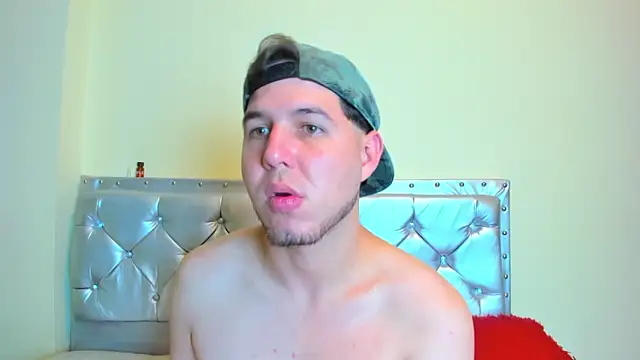 matthew_gill – webcam-show