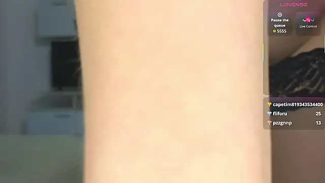 Molliblum's Live XXX Chat