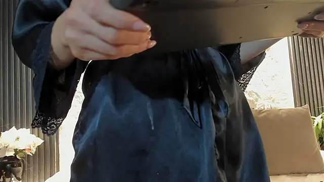 Chat +18 de joselin_rouse ao vivo